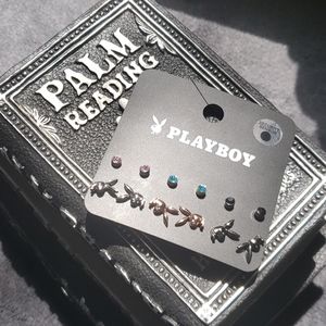 Playboy Bunny stud set